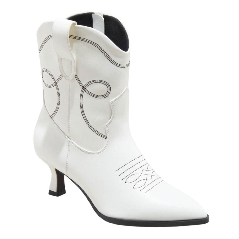 Universal‎ Thread Women's Size 6 Jenson Fun Western Louis Heel White Ankle Boots